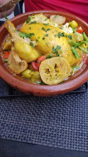 Tajine généreux